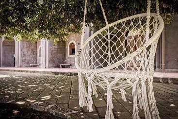 בית מלון כפרי Santoro Country House