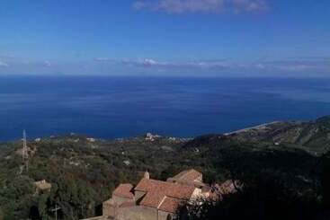 Пансион La Travernetta   The Authentic Tusa