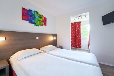 Hotel Authentic By Balladins Dijon / Marsannaylacote