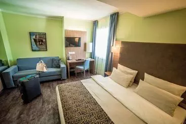Central Regensburg Citycentre, Sure Hotel Collection By Best Western