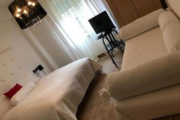 Ascoli Bonjour B&b & Apartments Parcheggio Privato & Giardino