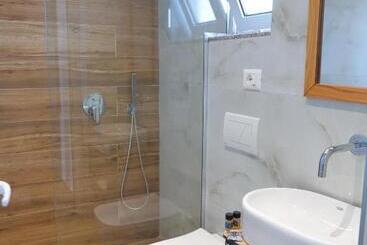 فندق Summer Point