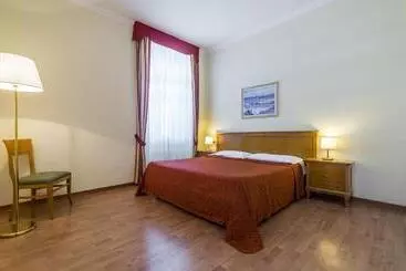 هتل آپارتمان Residence Villa Spiaggia