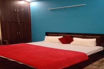 בית מלון כפרי Spot On 80928 Ak Residency