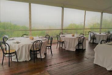 בית מלון כפרי Agriturismo Cascina Smeralda