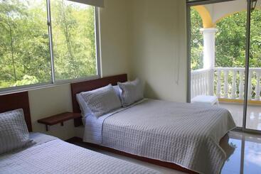 Hotel Villa San Cayetano