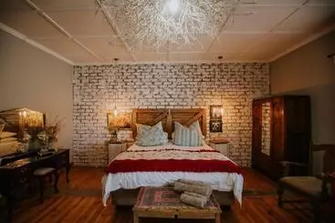Majatalo Three Birds Country House