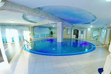 בית מלון כפרי Mirage