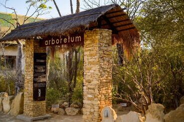 Отель Auberge De La Table