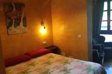 Hotel Pension Alfoz De Rondiella