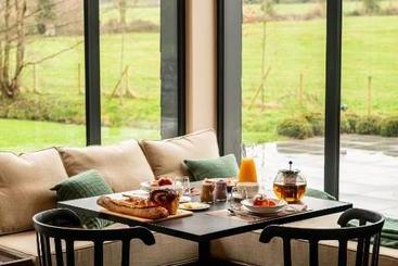 Bed and Breakfast Les Sources Du Val