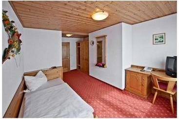 בית מלון כפרי Landgasthof Brunnenwirt Zum Meenzer