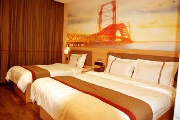 Thank Inn Chain Hotel Jiyuan Bei An New District Xixia Lake
