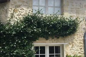 ペンション Le Domaine De Camblanes