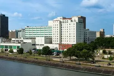 Hotelli Hilton Baton Rouge Capitol Center