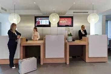 Отель Ibis Stuttgart Airport Messe