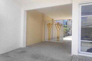 Hotel Reddoorz Near Universitas Muhammadiyah Purwokerto