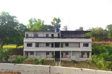 Hotel Wanderlust Resort