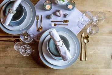 بنسيون Bruggenwirt