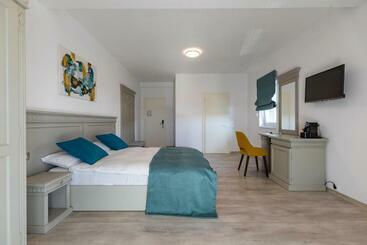 膳宿费 Volo Guest House