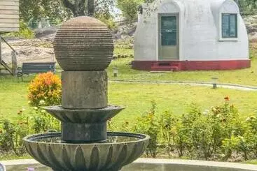 هتل The Lion Kingdom Sigiriya