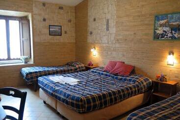 膳宿费 Affittacamere Prato Rosso