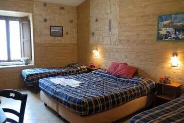 Pension Affittacamere Prato Rosso