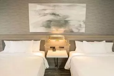 هتل Hilton Garden Inn Los Angeles Montebello