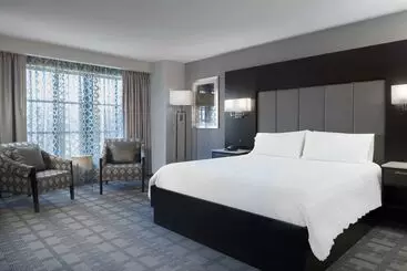 Отель Hilton Garden Inn Portsmouth Downtown