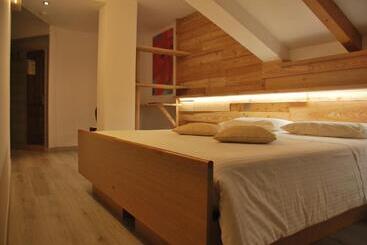 호텔 Garnì Zanella