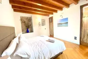 Huoneistohotelli Residence Corte Ferrari  Ciao Vacanze