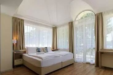 Bed and Breakfast Villa Marina Inn