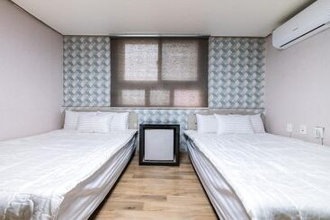 מוטל Sokcho Maldives