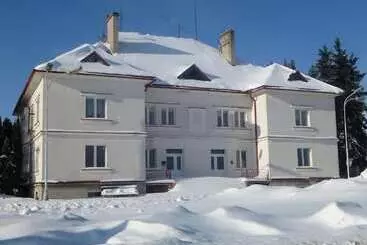 Pensione Byczy Rog Noclehy Na Hranici