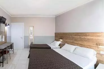 Отель Albergo Serena