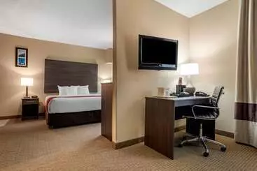 Отель Comfort Suites Mobile West Tillmans Corner