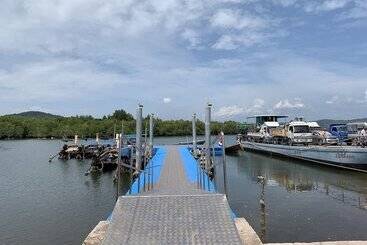 Отель Koh Jum Aosi Beach View
