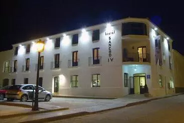 Hostal Sancho IV