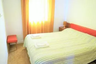 Apartaments turístics Solpins La Pineda 2hab