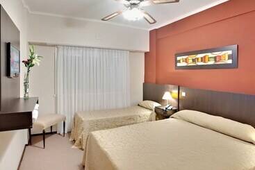 هتل Nuevo Horizonte