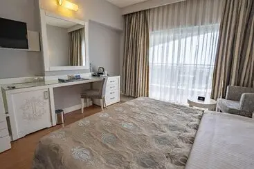 Seamelia Beach Resort Hotel & Spa