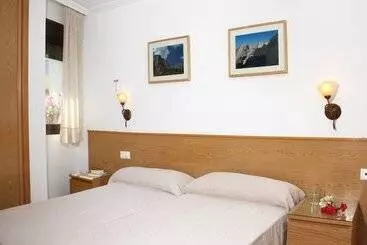 Apartamentos Serrella