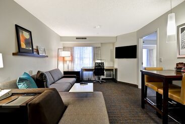 هتل Residence Inn By Marriott Jacksonville Airport