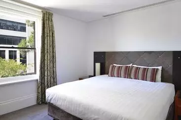 هتل Seasons Heritage Melbourne