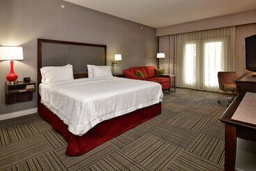 فندق Hampton Inn & Suites Fredericksburg