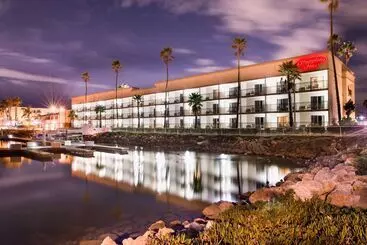 هتل Hampton Inn Channel Islands Harbor/oxnard
