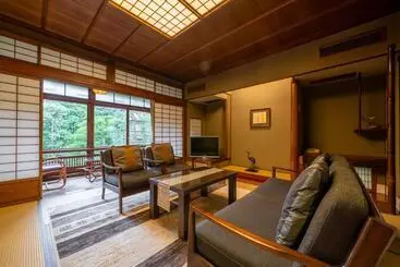 酒店 Nishimuraya Honkan