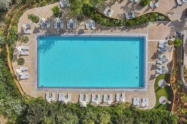 Отель The Westin Resort Costa Navarino