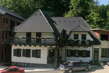 پانسیون Băile Puturoasa