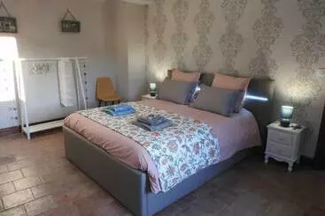 Bed & Breakfast Chambres D Hôtes La Dame Fines